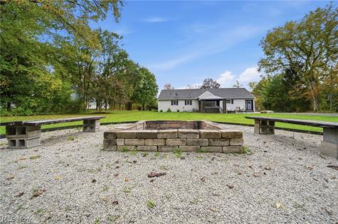 7179 Darrow Road Hudson OH 44236