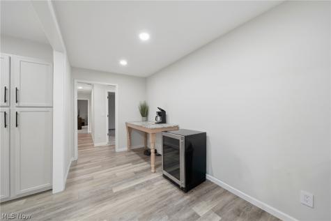 7179 Darrow Road Hudson OH 44236