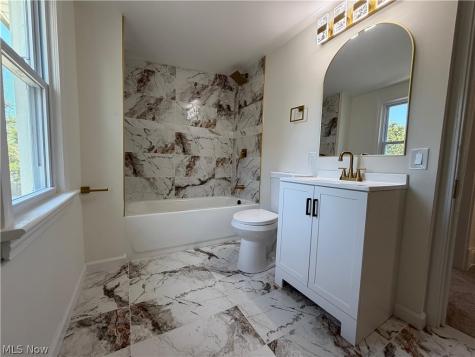 4202 Albertly Avenue Parma OH 44134