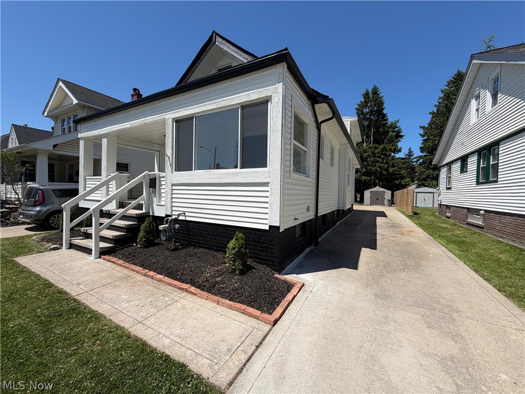 4202 Albertly Avenue Parma OH 44134