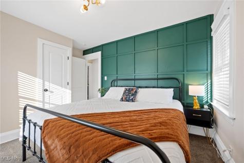 15401 Macauley Avenue Cleveland OH 44110