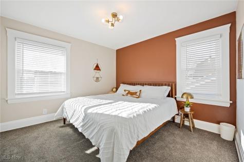 15401 Macauley Avenue Cleveland OH 44110