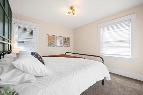 15401 Macauley Avenue Cleveland OH 44110