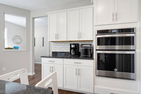6973 Hawthorn Trace Independence OH 44131