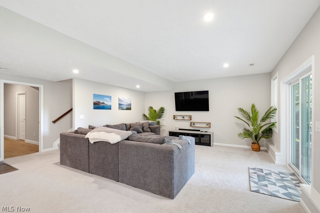 6973 Hawthorn Trace Independence OH 44131