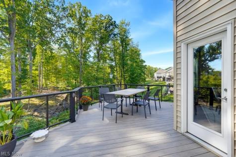 6973 Hawthorn Trace Independence OH 44131