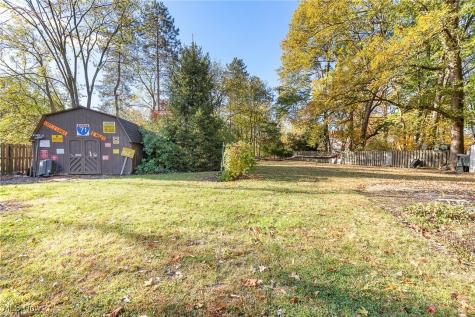 4666 Brendan Circle North Olmsted OH 44070