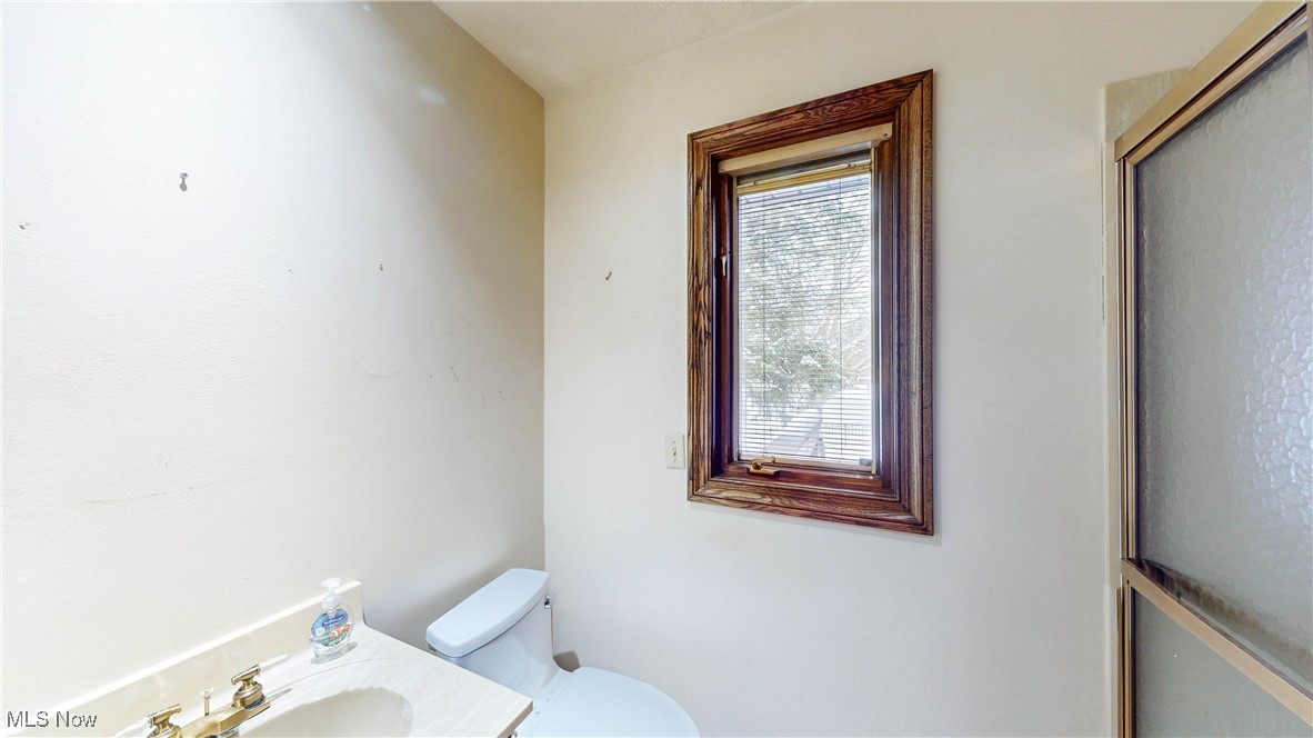 1091 Sand Run Road Akron OH 44313