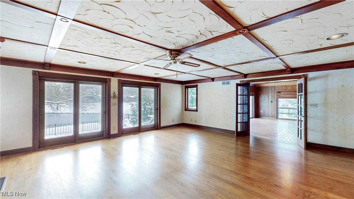 1091 Sand Run Road Akron OH 44313