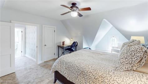2616 Traymore Road University Heights OH 44118
