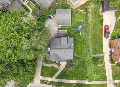 2616 Traymore Road University Heights OH 44118