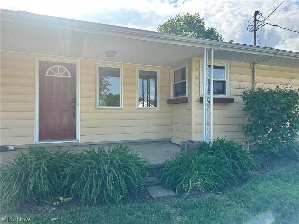 1704 Kenwood Orrville OH 44667