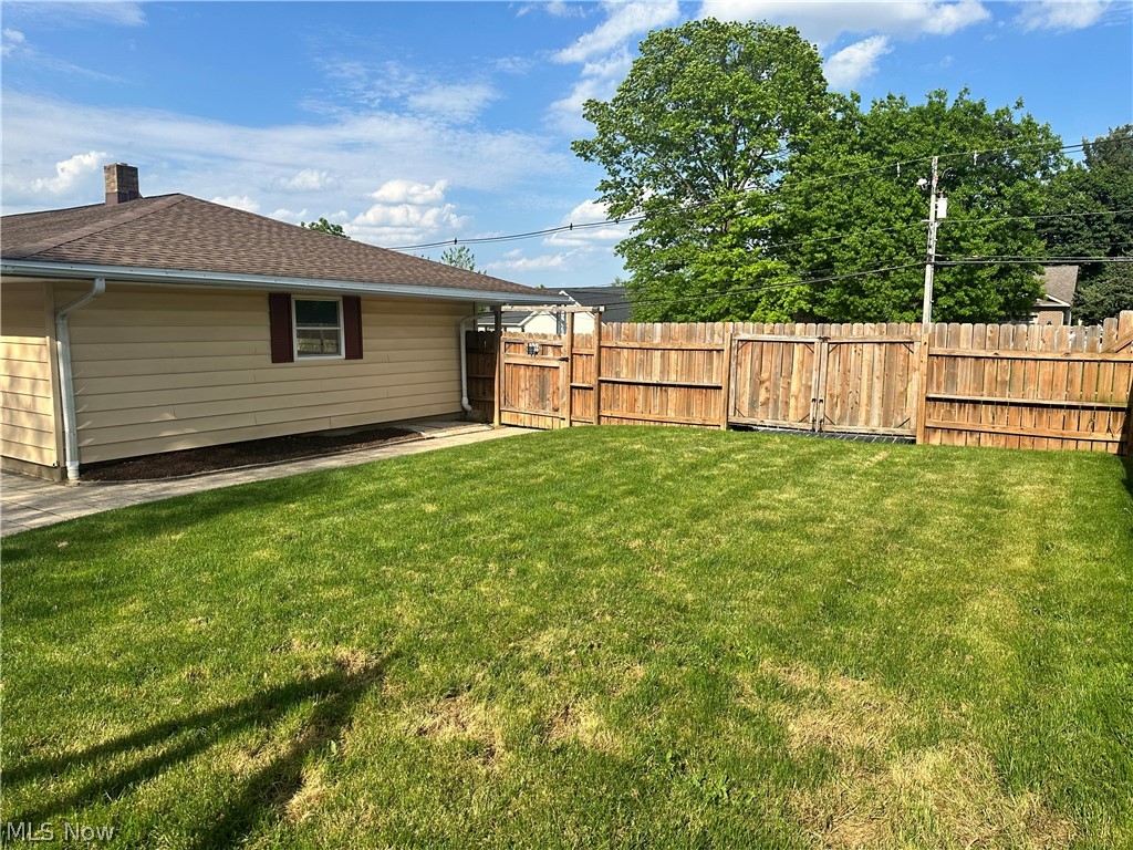 1704 Kenwood Orrville OH 44667