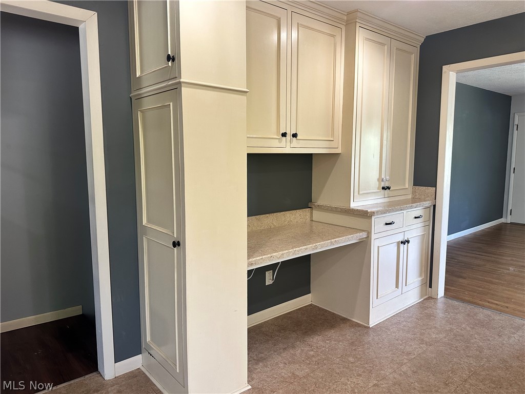 1704 Kenwood Orrville OH 44667