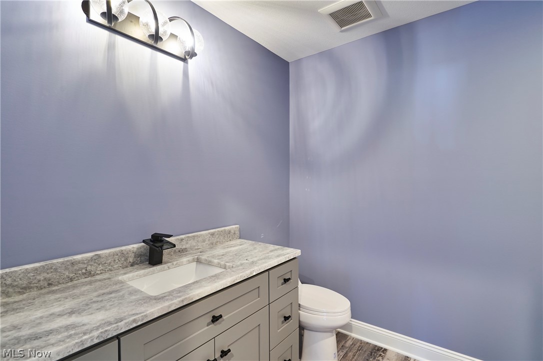 38549 N Beachview Road Willoughby OH 44094