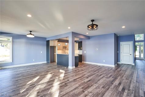 38549 N Beachview Road Willoughby OH 44094