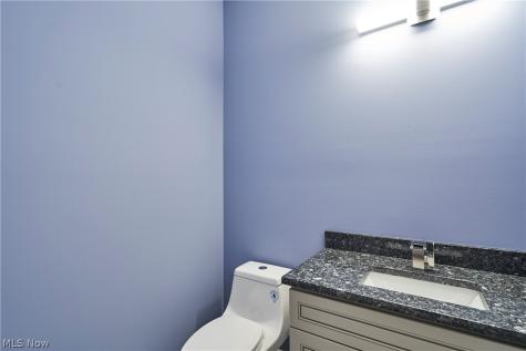 38549 N Beachview Road Willoughby OH 44094