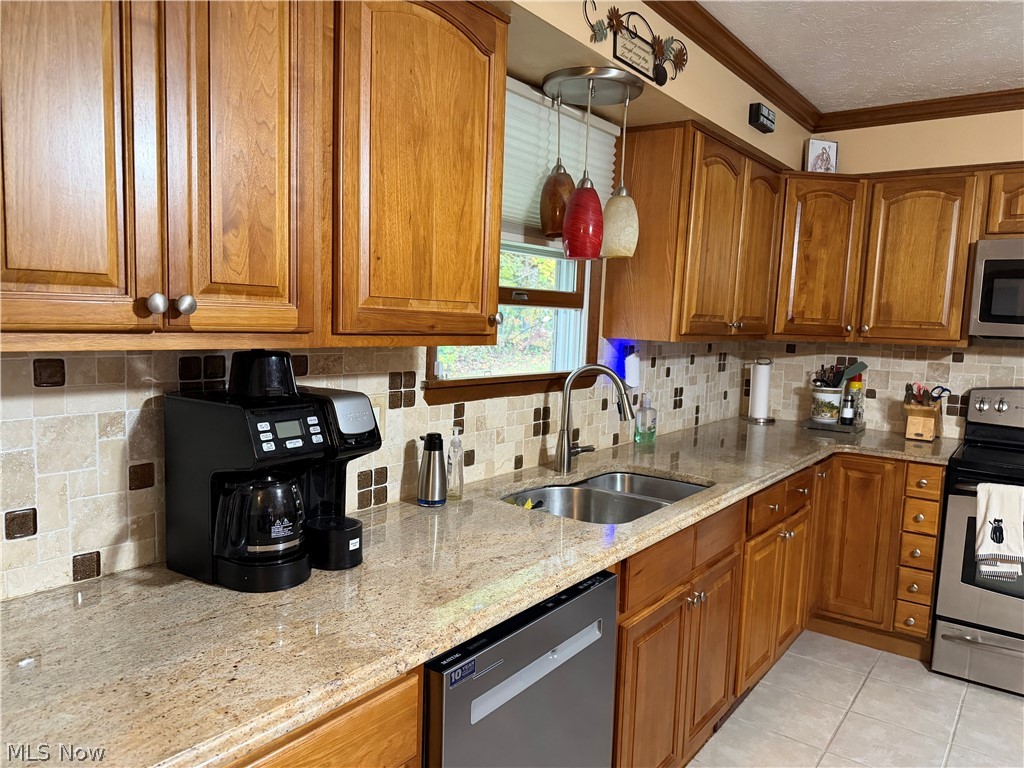 3281 Twain Circle Brunswick OH 44212