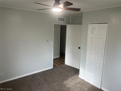 4061 Gregus Avenue Lorain OH 44055