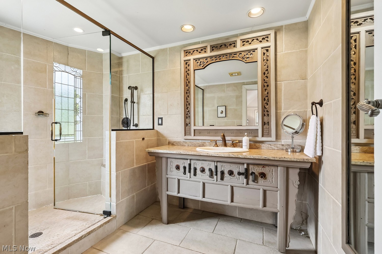 3140 Falmouth Road Shaker Heights OH 44122