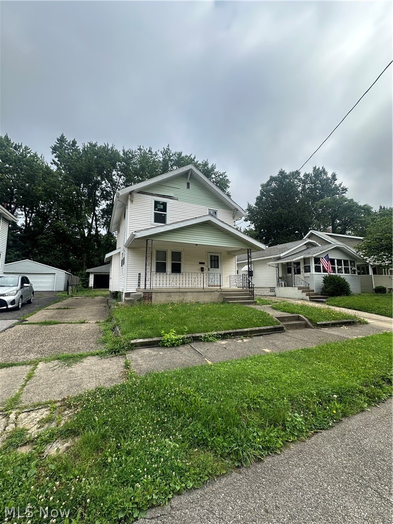 1853 Marks Avenue Akron OH 44305