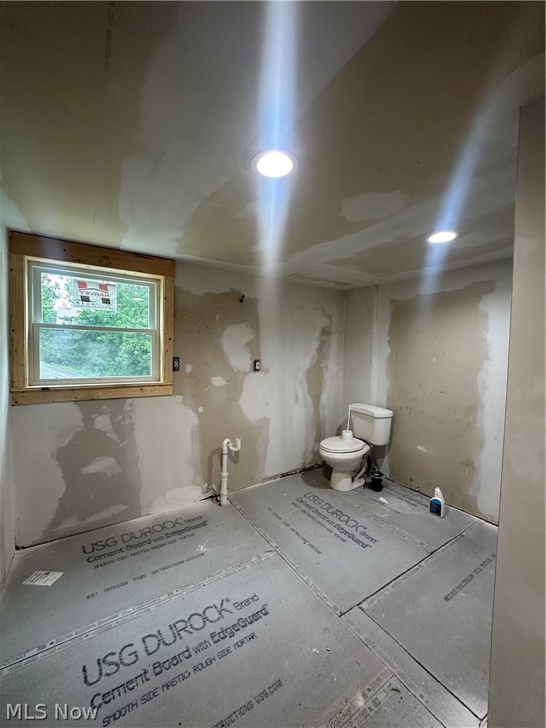 1853 Marks Avenue Akron OH 44305