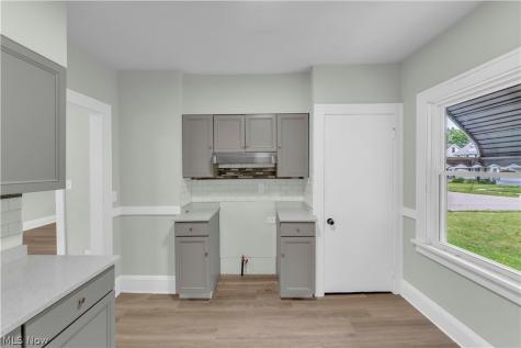 4415 E 139th Street Garfield Heights OH 44105