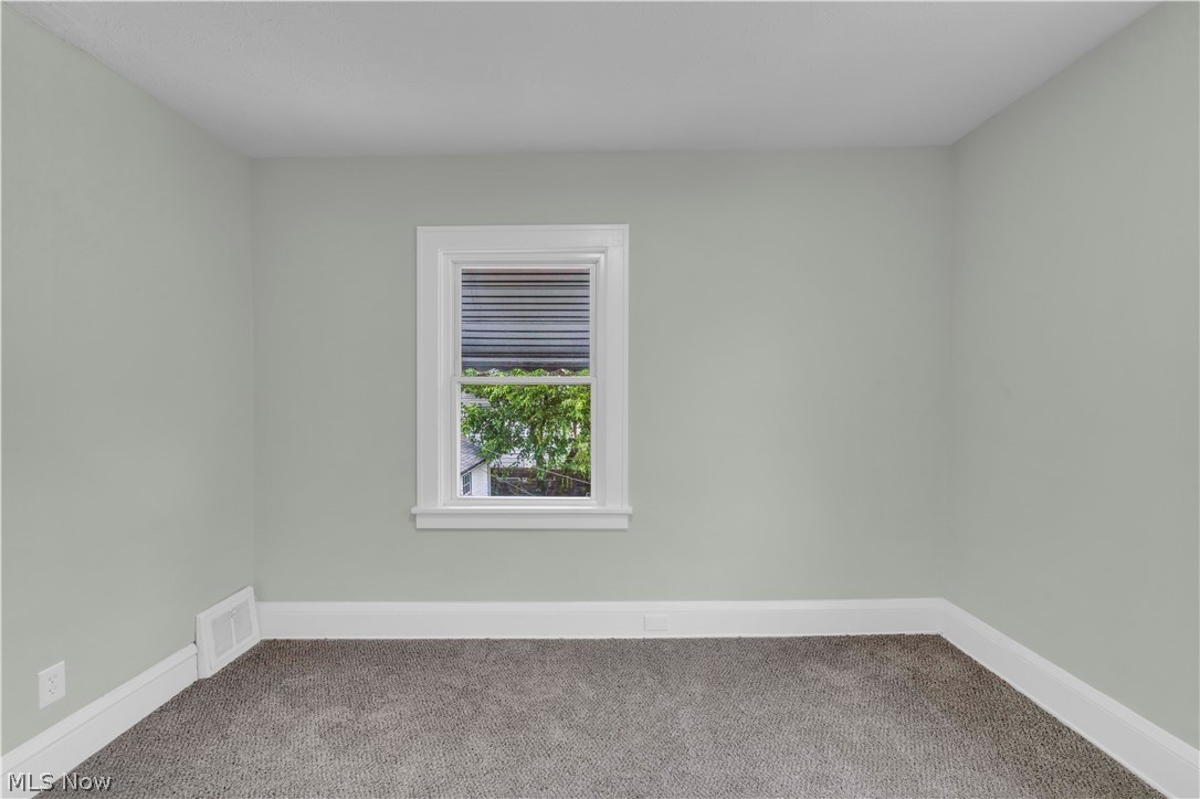 4415 E 139th Street Garfield Heights OH 44105