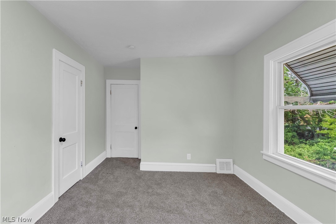 4415 E 139th Street Garfield Heights OH 44105