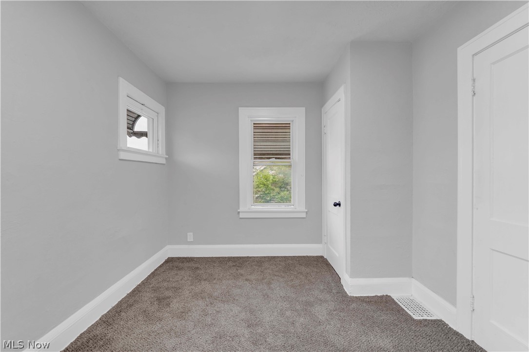 4415 E 139th Street Garfield Heights OH 44105