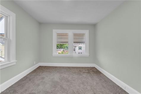 4415 E 139th Street Garfield Heights OH 44105