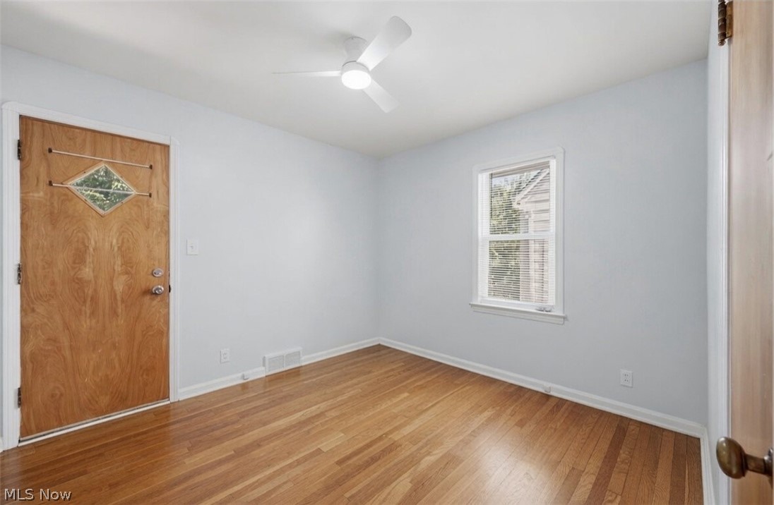 4217 Hinsdale Road South Euclid OH 44121