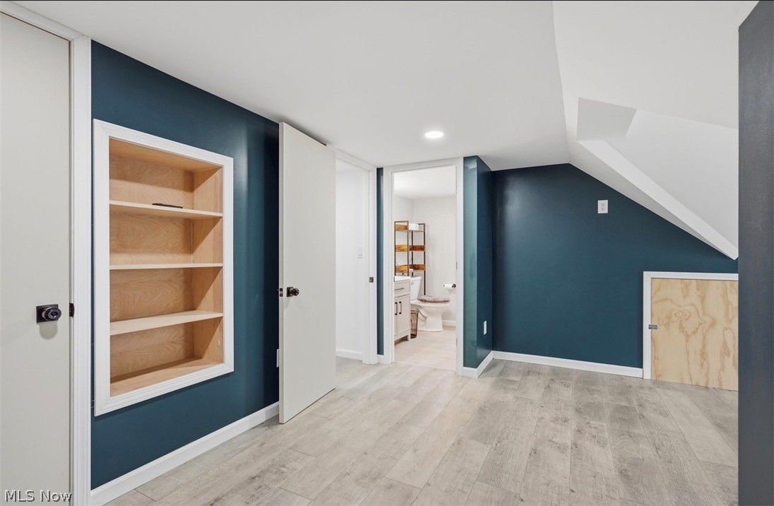 4217 Hinsdale Road South Euclid OH 44121