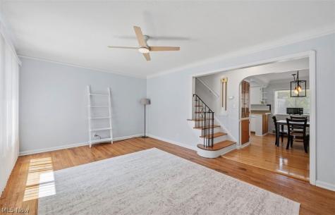 4217 Hinsdale Road South Euclid OH 44121