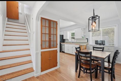 4217 Hinsdale Road South Euclid OH 44121