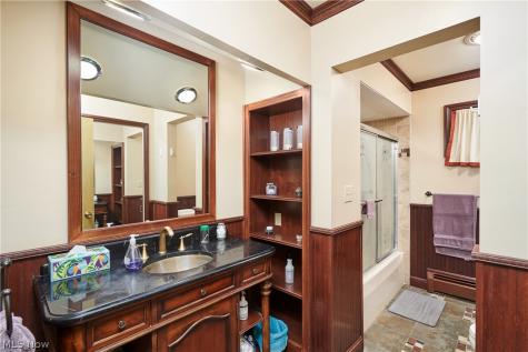 4630 Pinecrest Drive Akron OH 44321