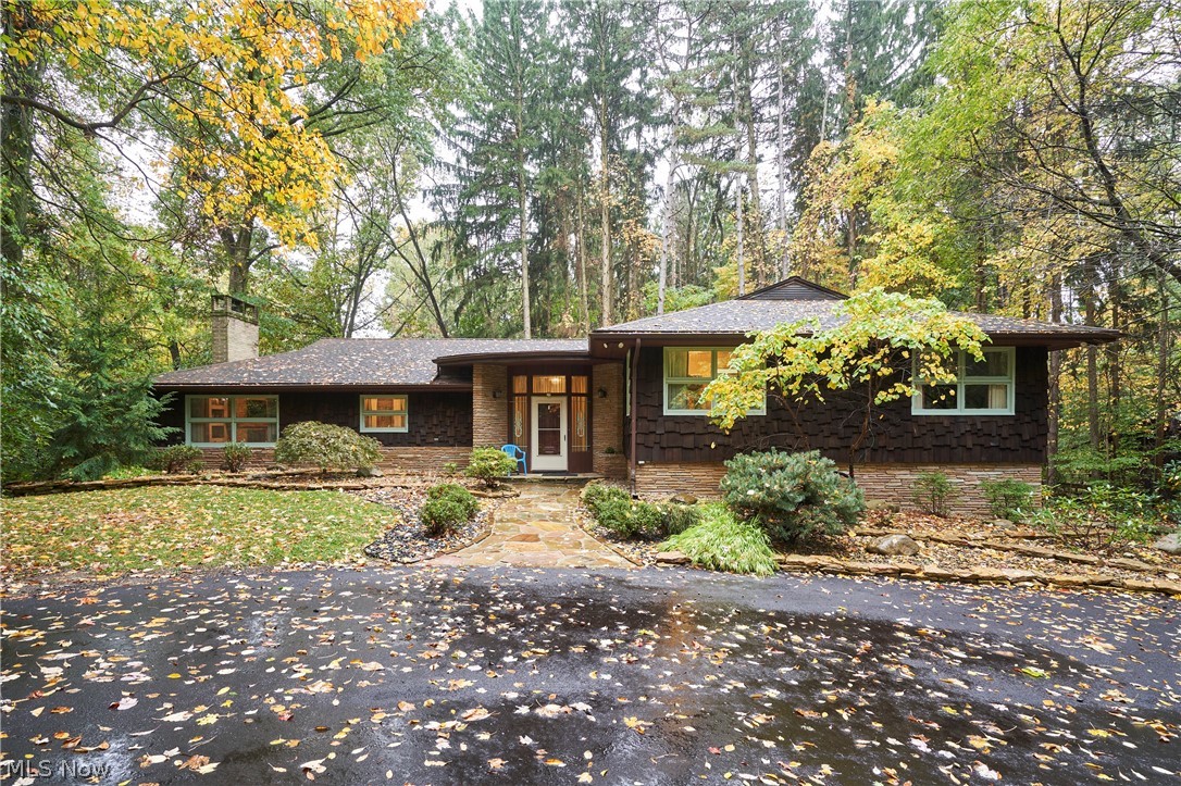 4630 Pinecrest Drive Akron OH 44321