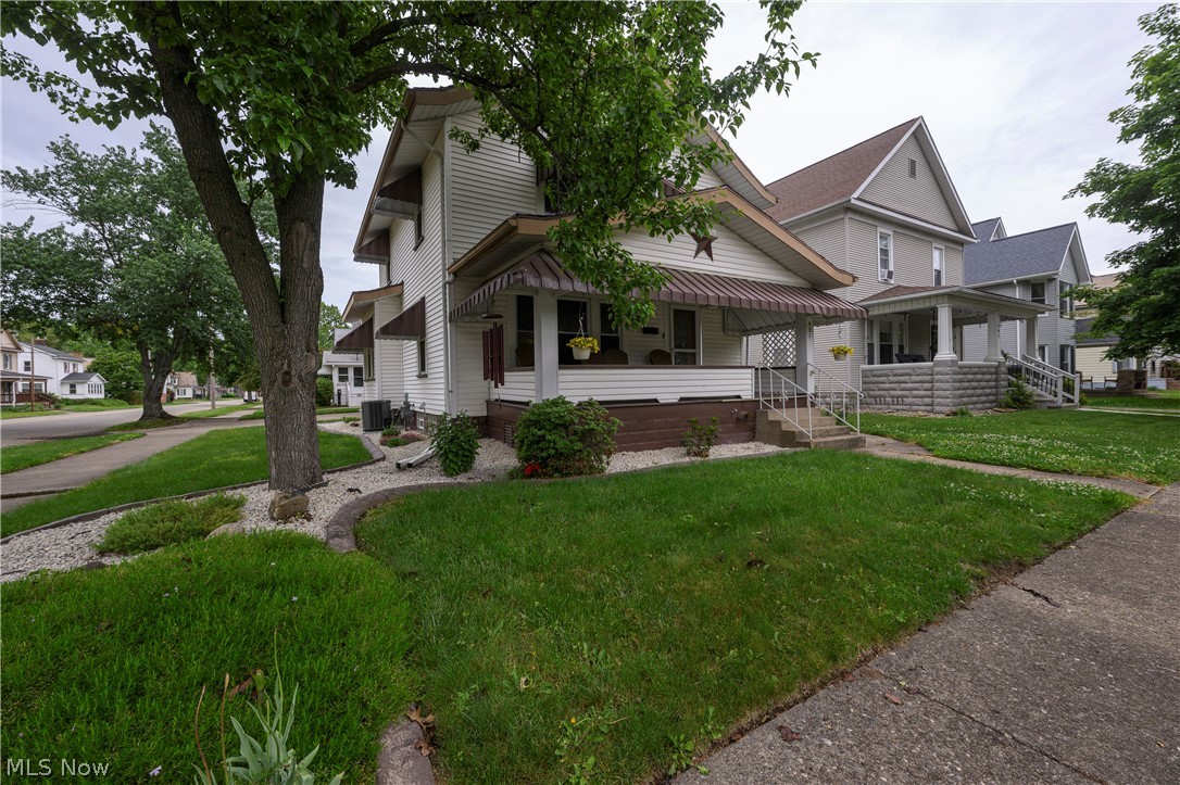 501 E 4th Street Dover OH 44622