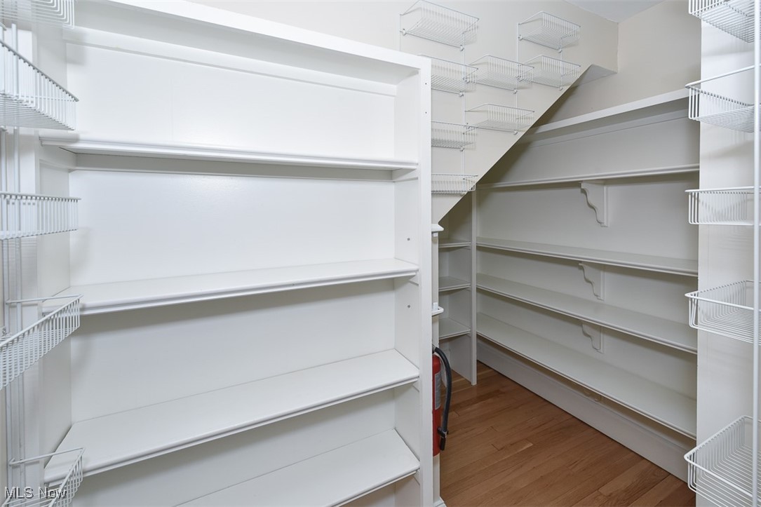 25550 Lake Road Bay Village OH 44140