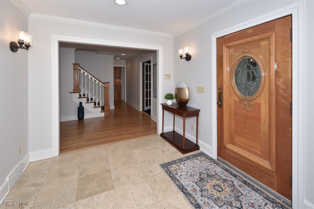 25550 Lake Road Bay Village OH 44140