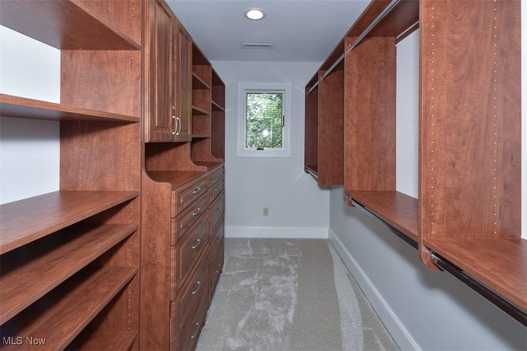 25550 Lake Road Bay Village OH 44140