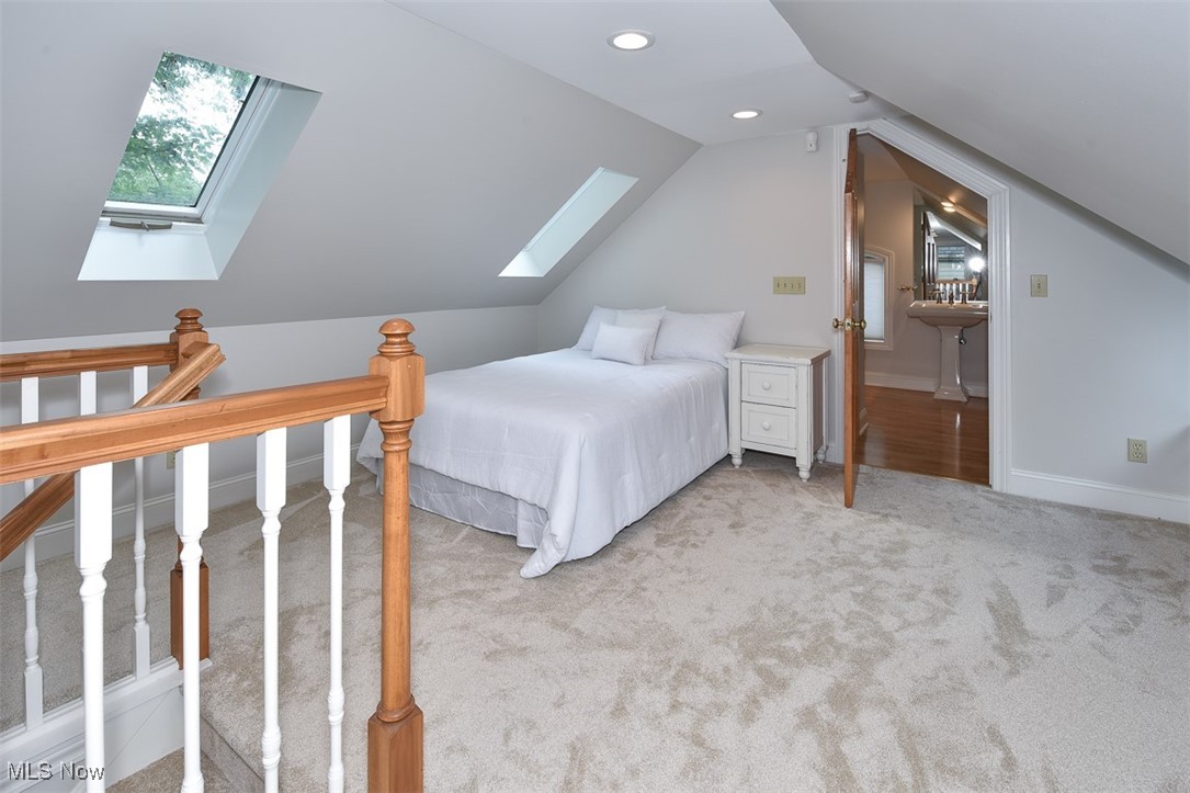 25550 Lake Road Bay Village OH 44140