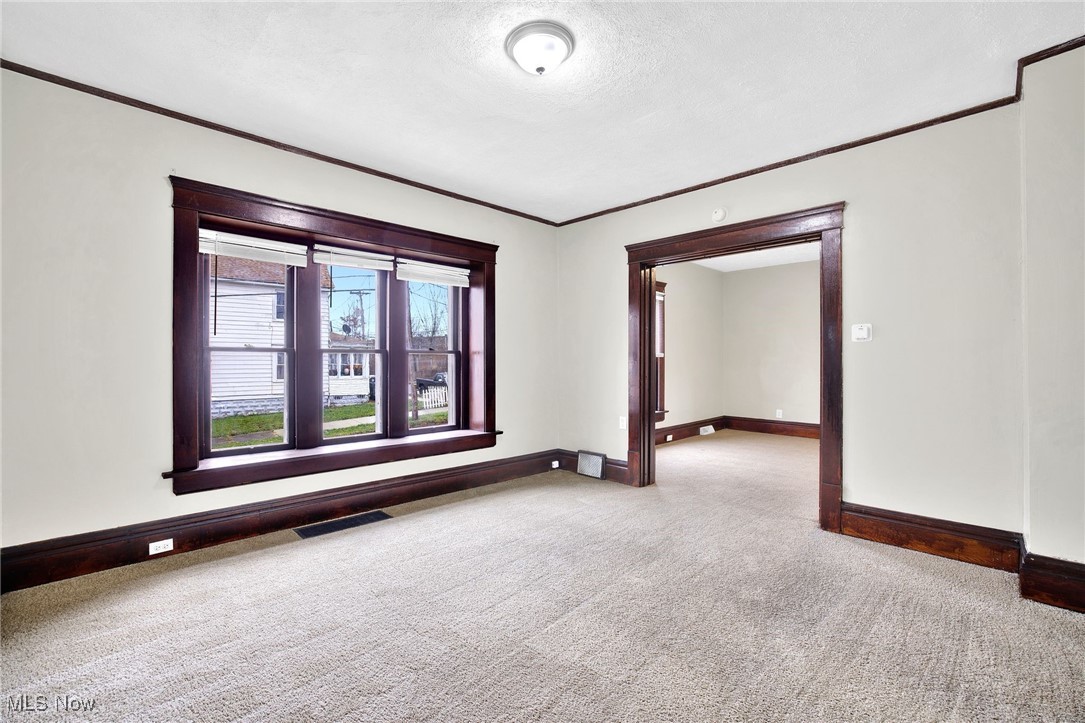 163 Russell Avenue Akron OH 44311