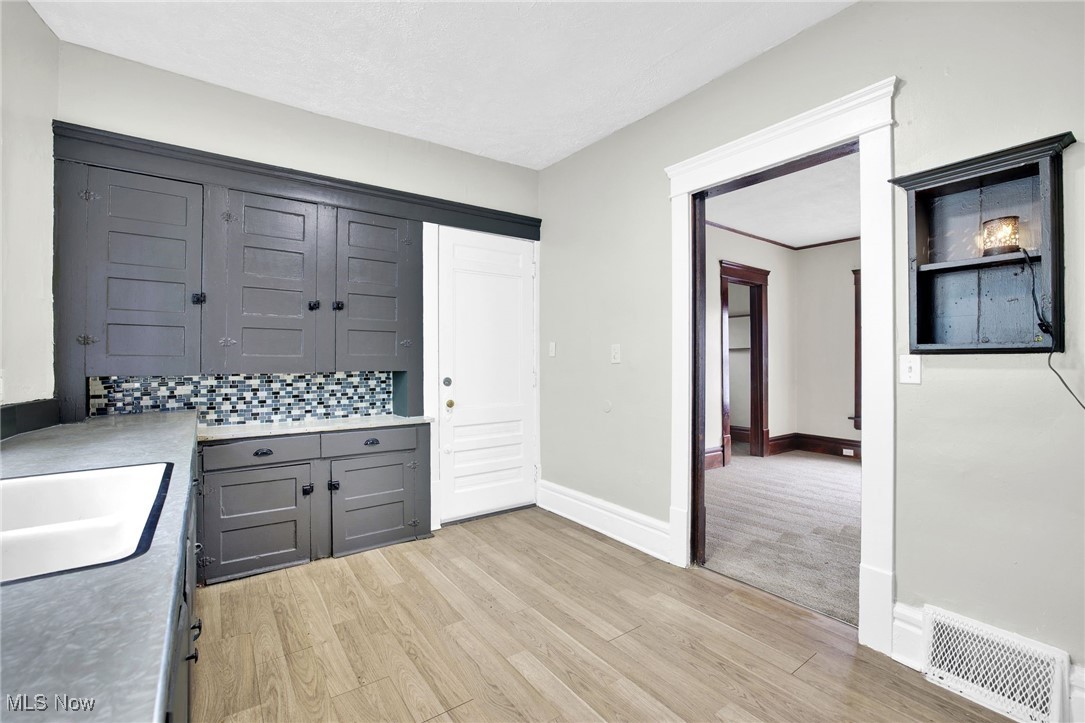 163 Russell Avenue Akron OH 44311