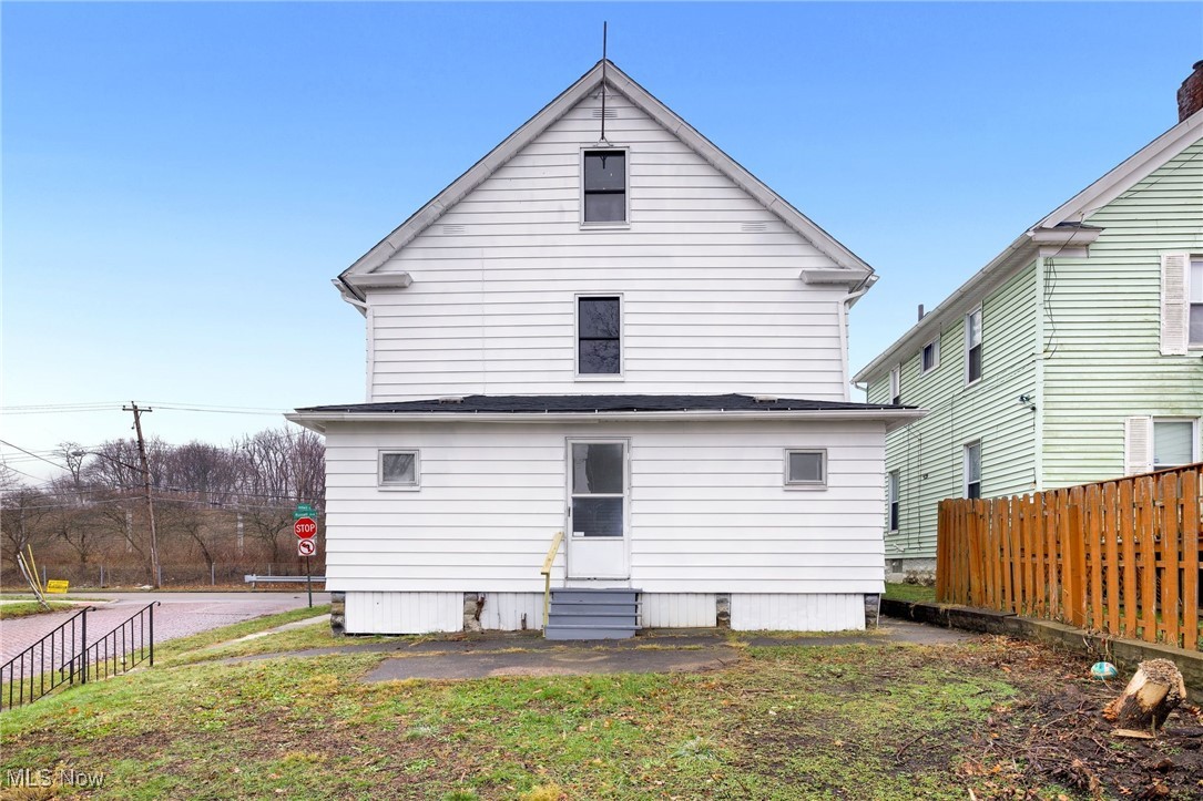 163 Russell Avenue Akron OH 44311