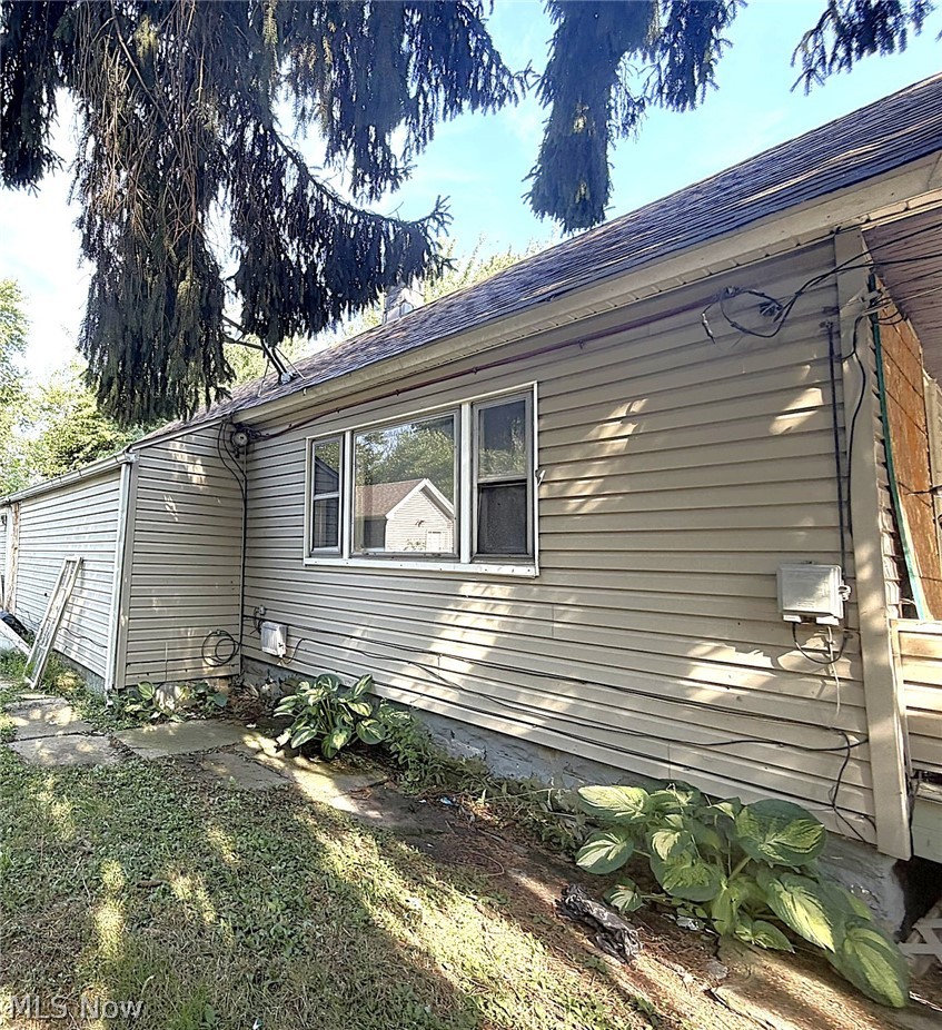 3310 W 54th Street Cleveland OH 44102