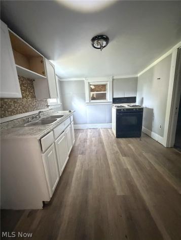 3310 W 54th Street Cleveland OH 44102