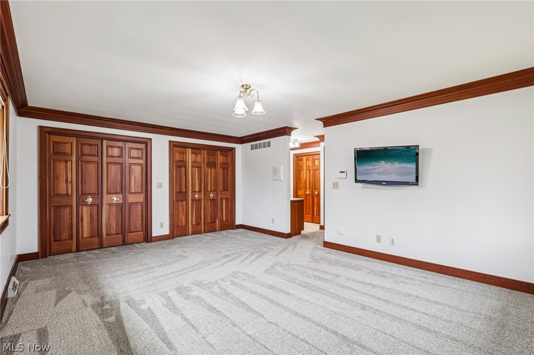 8187 North Lima Road Poland OH 44514