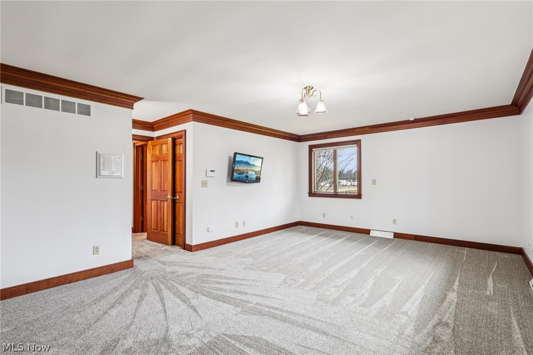 8187 North Lima Road Poland OH 44514