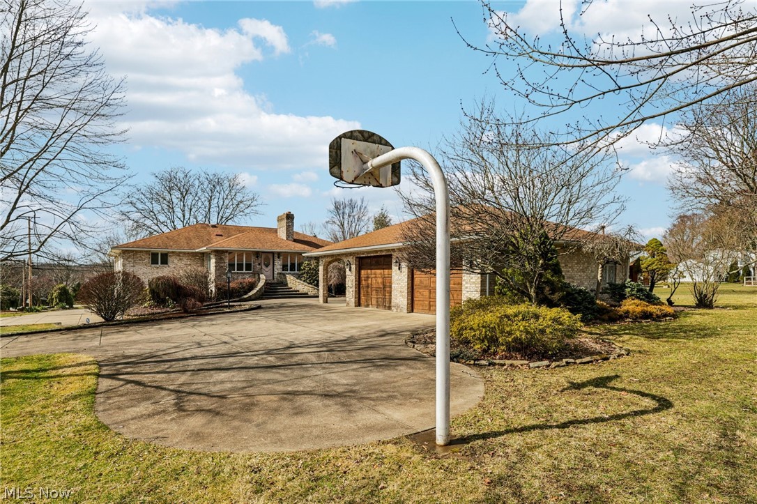 8187 North Lima Road Poland OH 44514